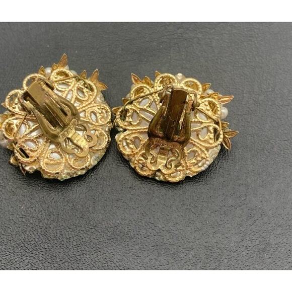 Vintage Japan Costume Pearl & Rhinestone Clip On Earrings Glow Under UV Light - Picture 5 of 6